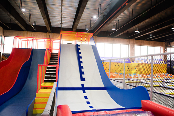 Bettaplay Commercial Indoor Training Gym Equipment Presents Amusement Park Trampoline Bed for Kids and Adults
